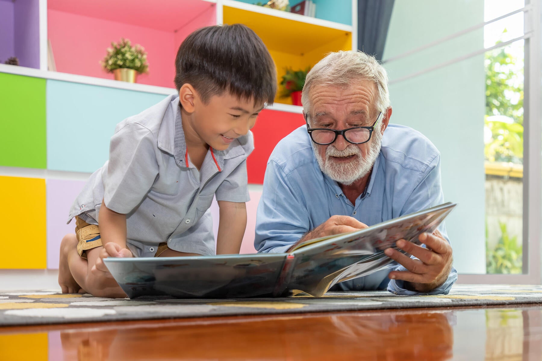 Volunteer reading to a child